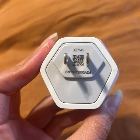 Xfinity Xfi Pods 1st Generation Wifi Extender X ONE - Picture 7 of 8